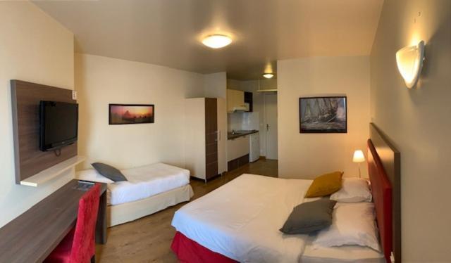 Villa Val Senart 1Ere Avenue Quincy-sous-Sénart Zewnętrze zdjęcie