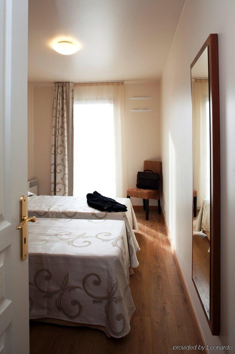 Villa Val Senart 1Ere Avenue Quincy-sous-Sénart Pokój zdjęcie