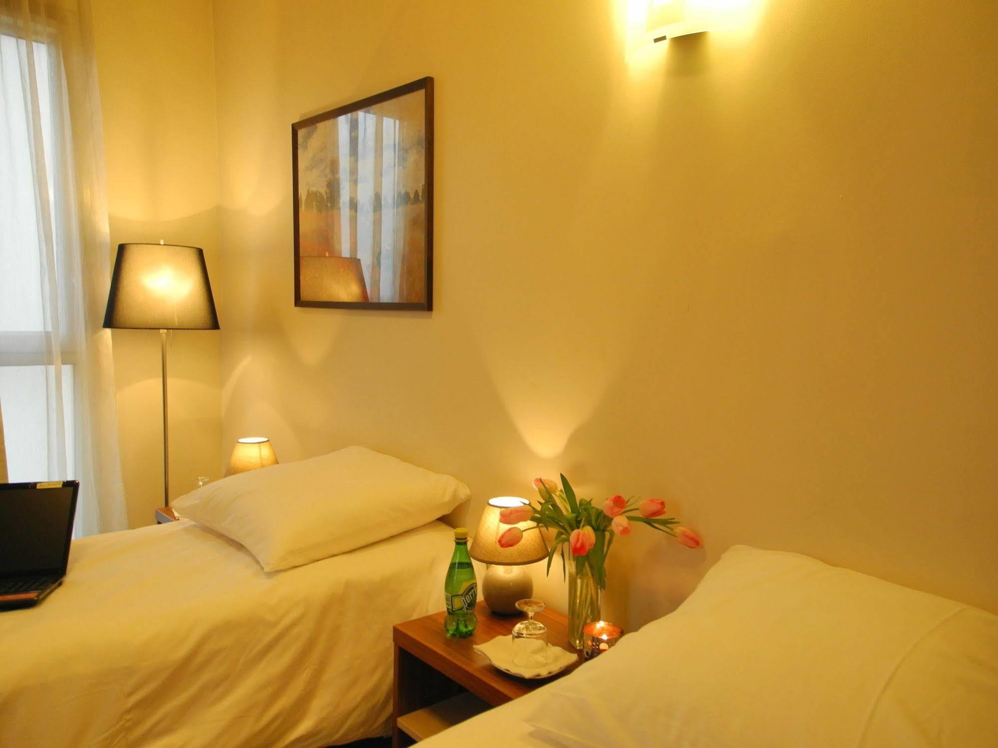 Villa Val Senart 1Ere Avenue Quincy-sous-Sénart Zewnętrze zdjęcie